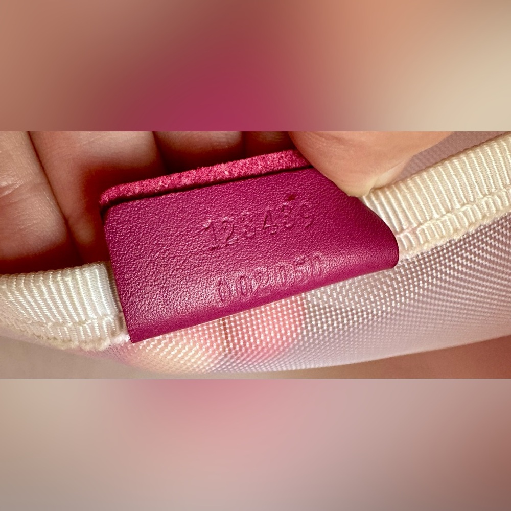 Gucci Tote - Picture 11 of 11